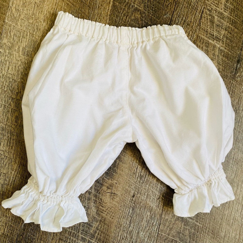 Persnickety cream bloomers 2t